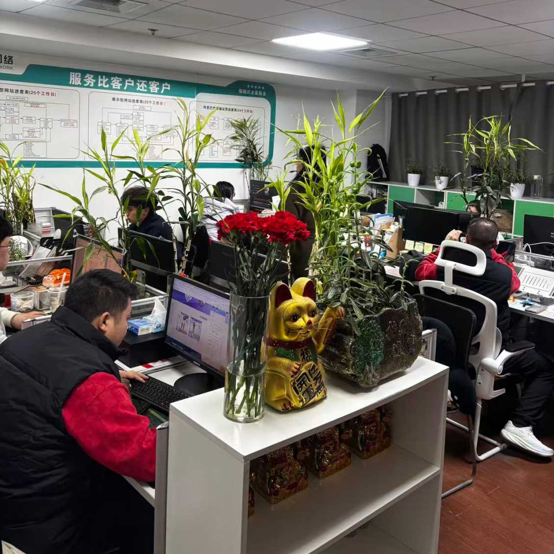 鄞州工业品网络营销 / 工业品企业想做网络营销？奥凯可以帮你从0开始，一路走到起飞