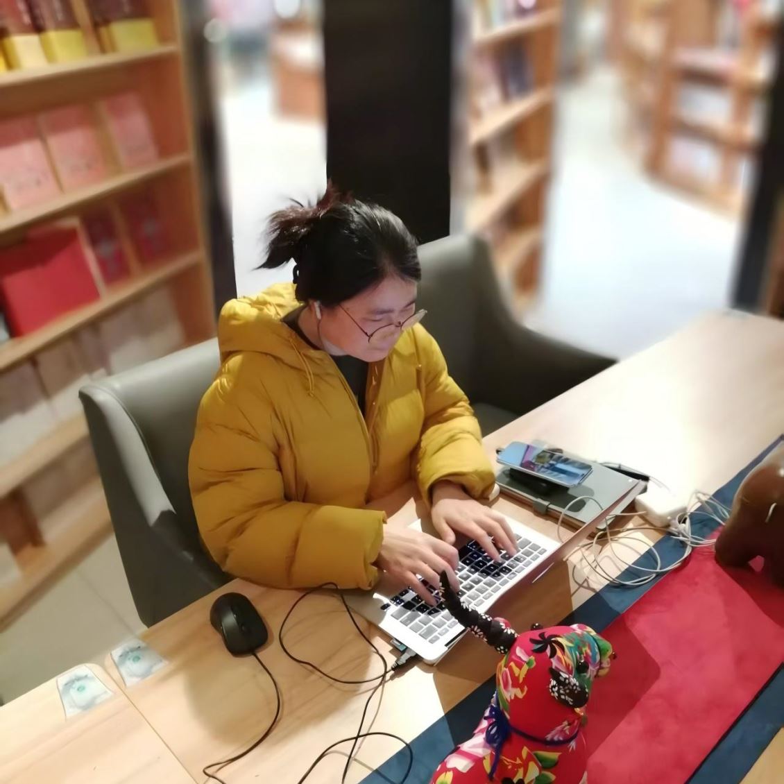 工厂要组建网络营销团队，招聘网络营销人才是难题！鄞州宁波奥凯来帮你们解决